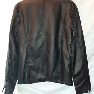 NWOT DANA BUCHMAN WOMEN'S SMALL BLACK ZIP FRONT FAUX LEATHER JACKET